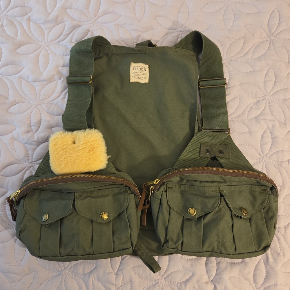 Vintage Filson Strap Fly Fishing Vest Style 132 Talon Zippers Green